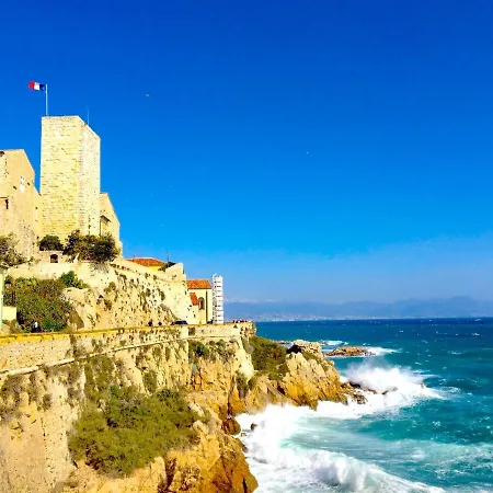 Bel Dans Les Remparts A 50 M De La Apartment